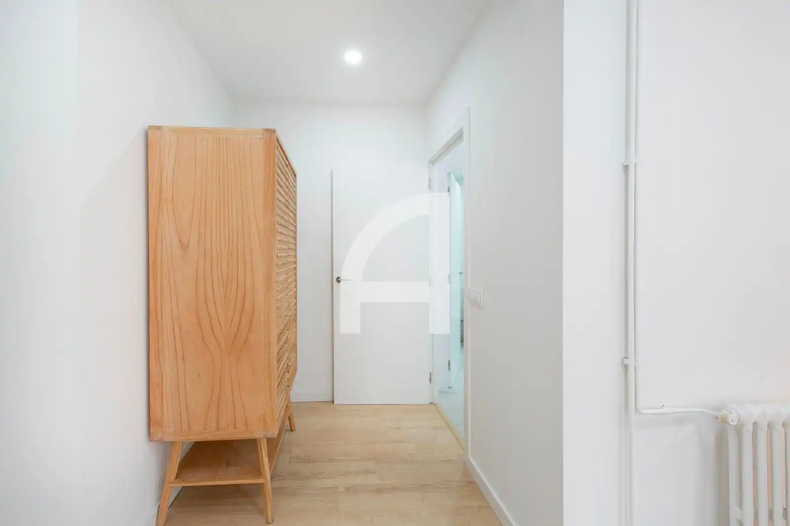Wohnung zum Verkauf in Barcelona mit Klimaanlage, Heizung und Parkett