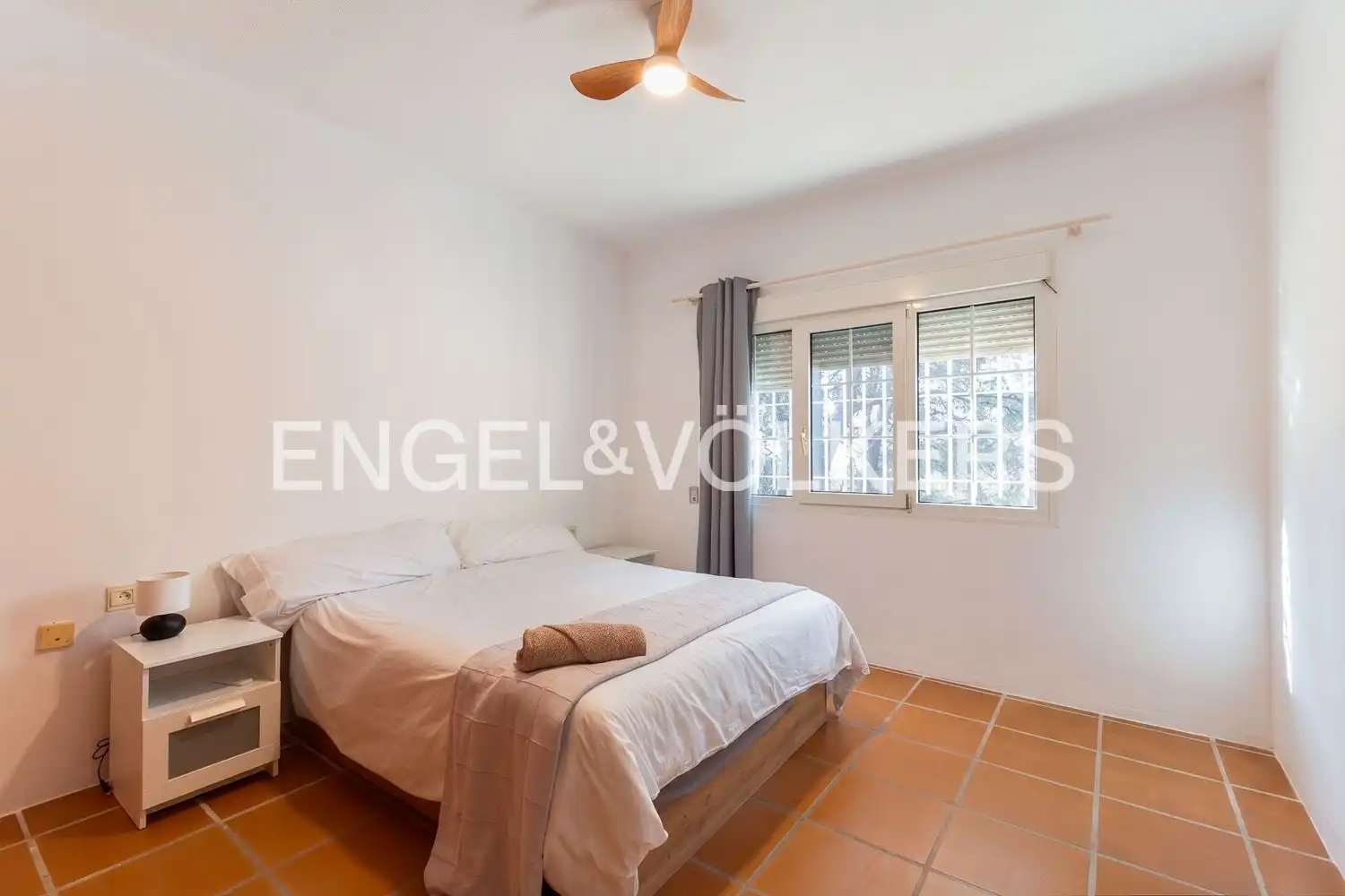 Habitación de Casa o chalet de alquiler en Paterna con Aire acondicionado, Calefacción y Jardín privado