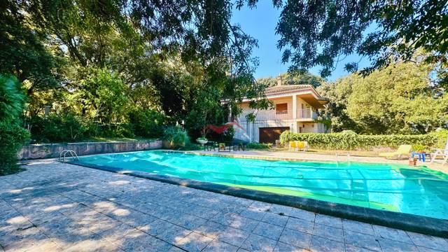 Casa-chalet en Venta en Garbí en Avinyonet de Puigventós