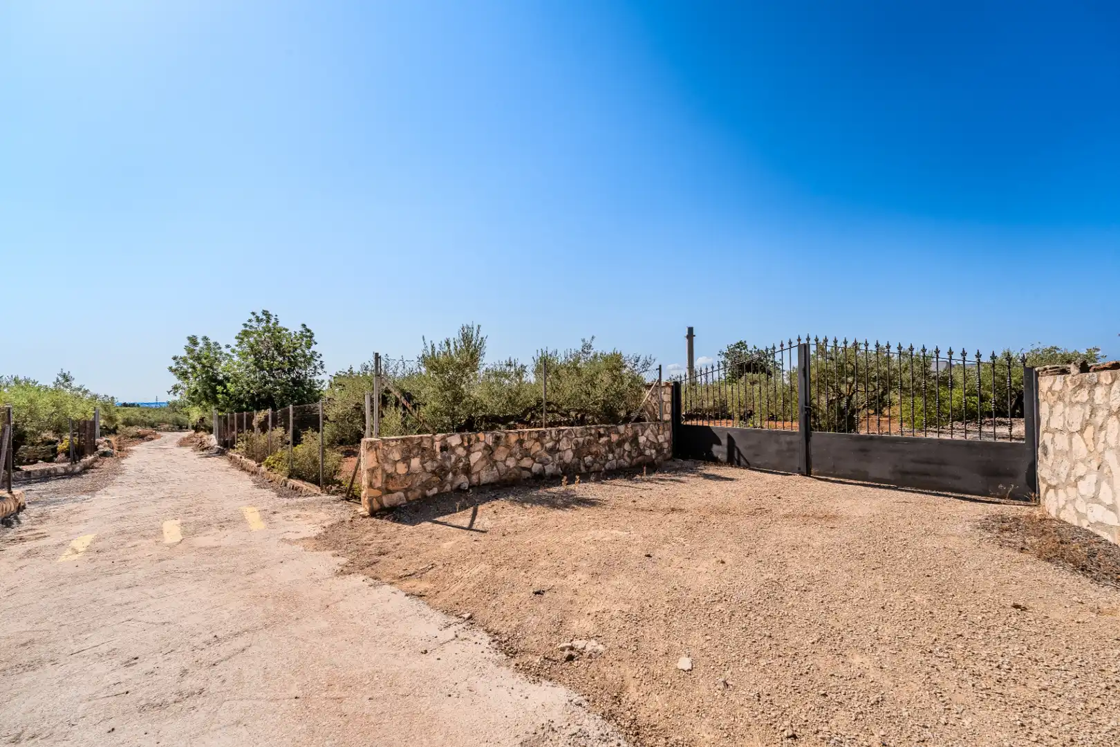 Houses for sale in L'Ampolla  with Private garden, Terrace and Storage room