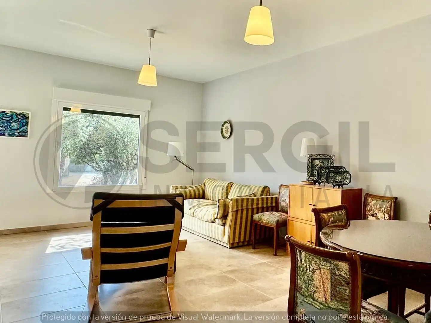 Sala d'estar de Casa o xalet en venda en Navas de Riofrío amb Calefacció, Jardí privat i Traster