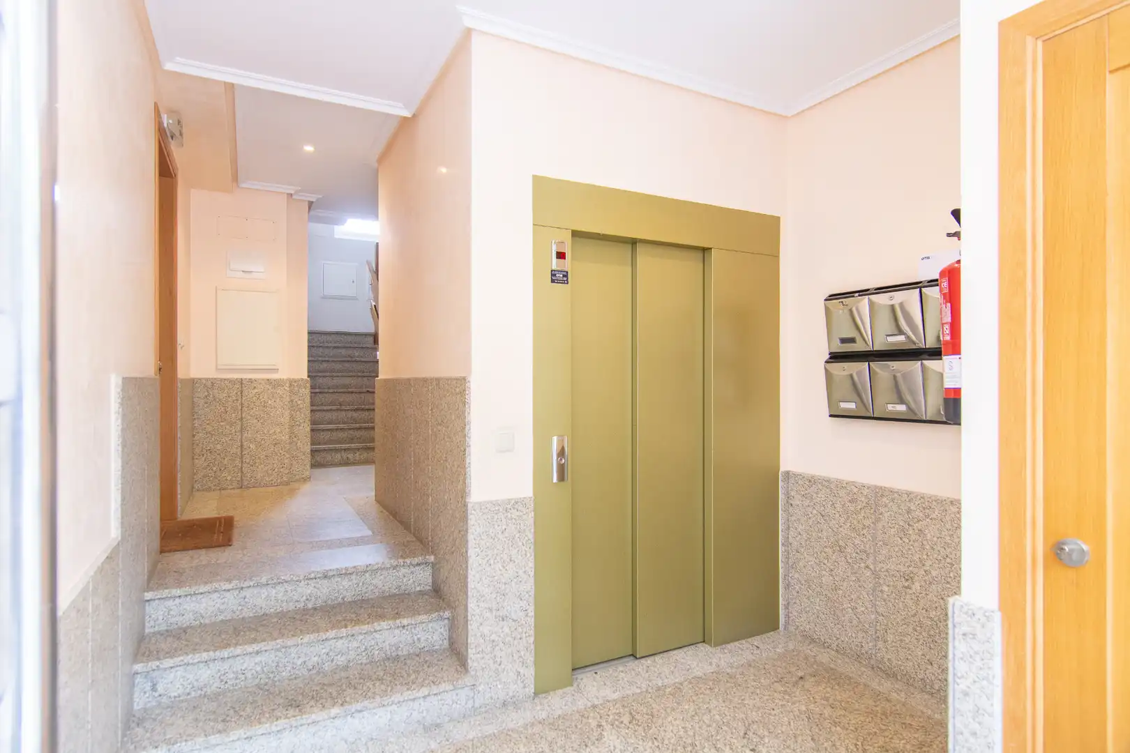 Dúplex en venta en Pontedeume con Calefacción, Parquet y Trastero
