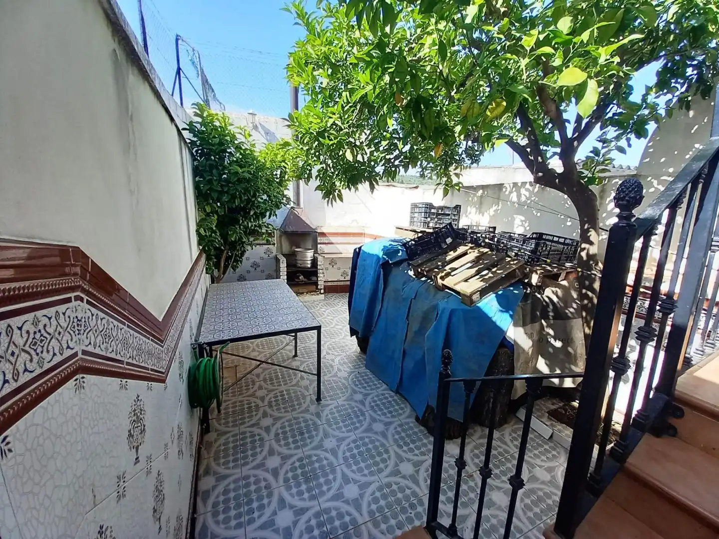 Terrace of Houses for sale in El Pedroso  with Air Conditioner, Terrace and Storage room