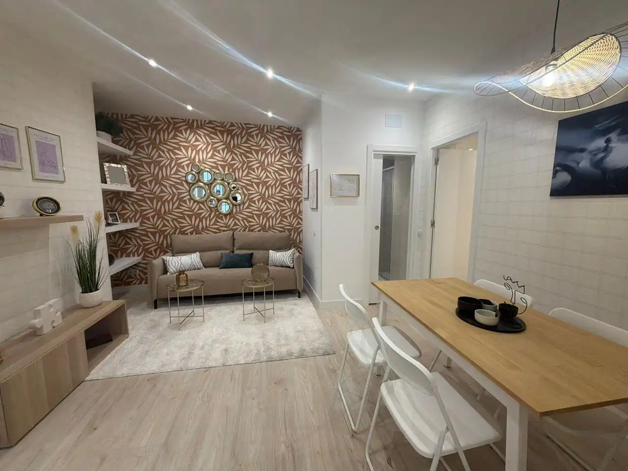Sala de estar de Planta baja en venta en  Madrid Capital con Amueblado