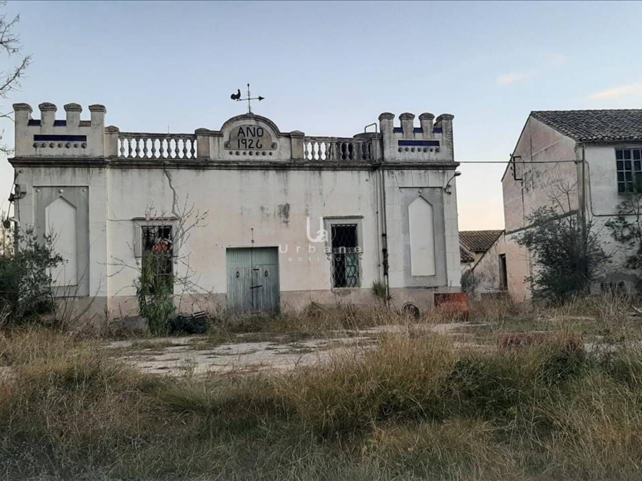 Vista exterior de Finca rústica en venda en Ontinyent amb Jardí privat, Terrassa i Piscina