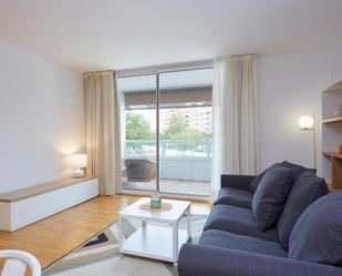 Sala d'estar de Apartament de lloguer en  Barcelona Capital amb Aire condicionat, Forn i Rentadora