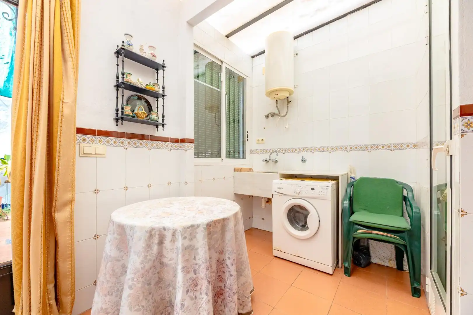 Cuina de Casa o xalet en venda en Massalavés amb Moblat i Alarma