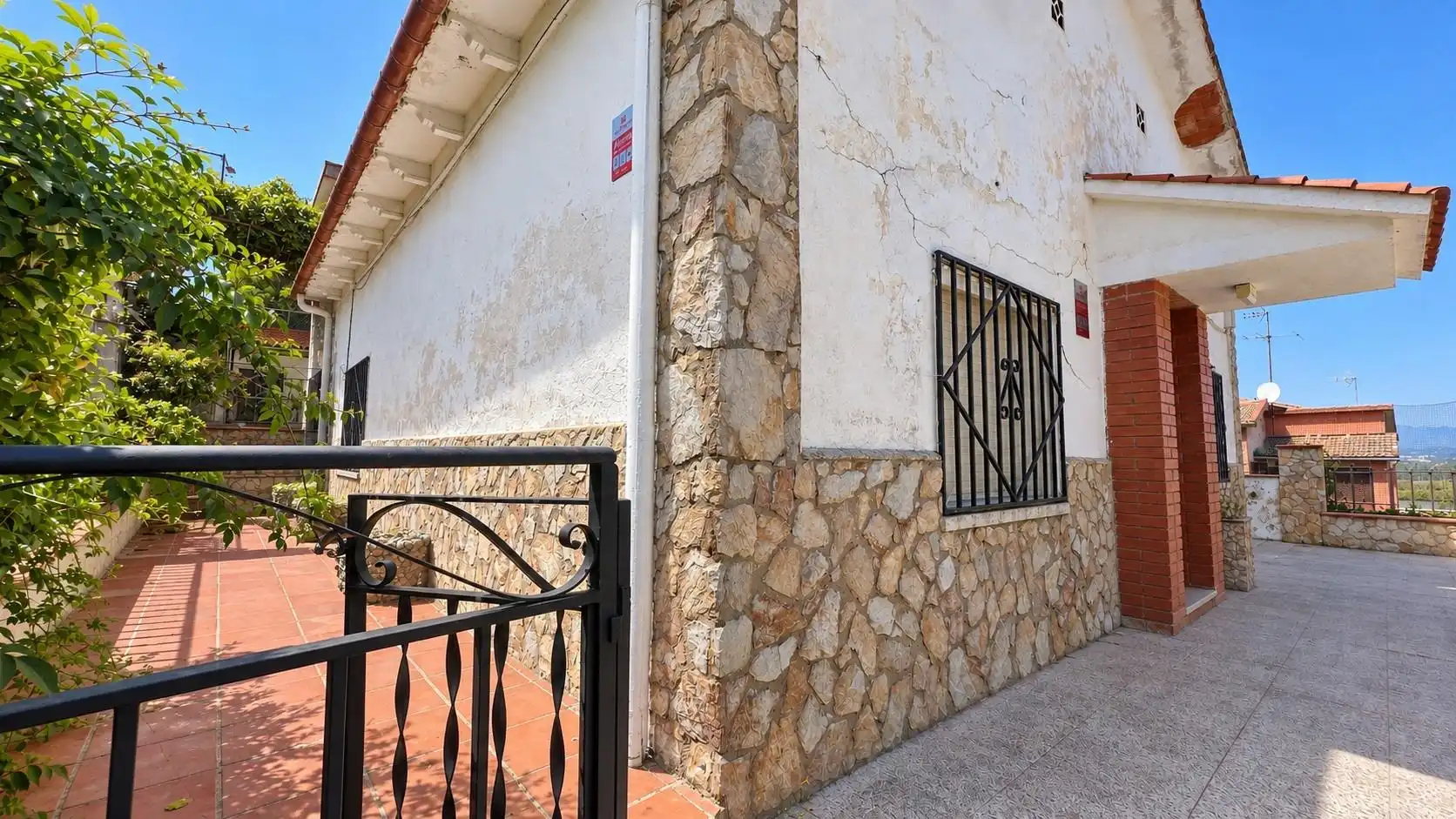 Exterior view of Houses for sale in Martorelles  with Private garden and Storage room