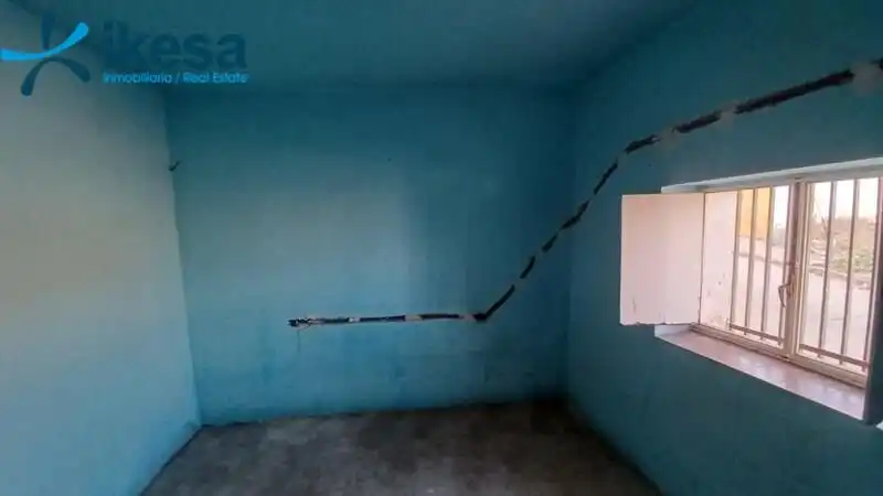 Casa adosada en venda a Paterna del Campo