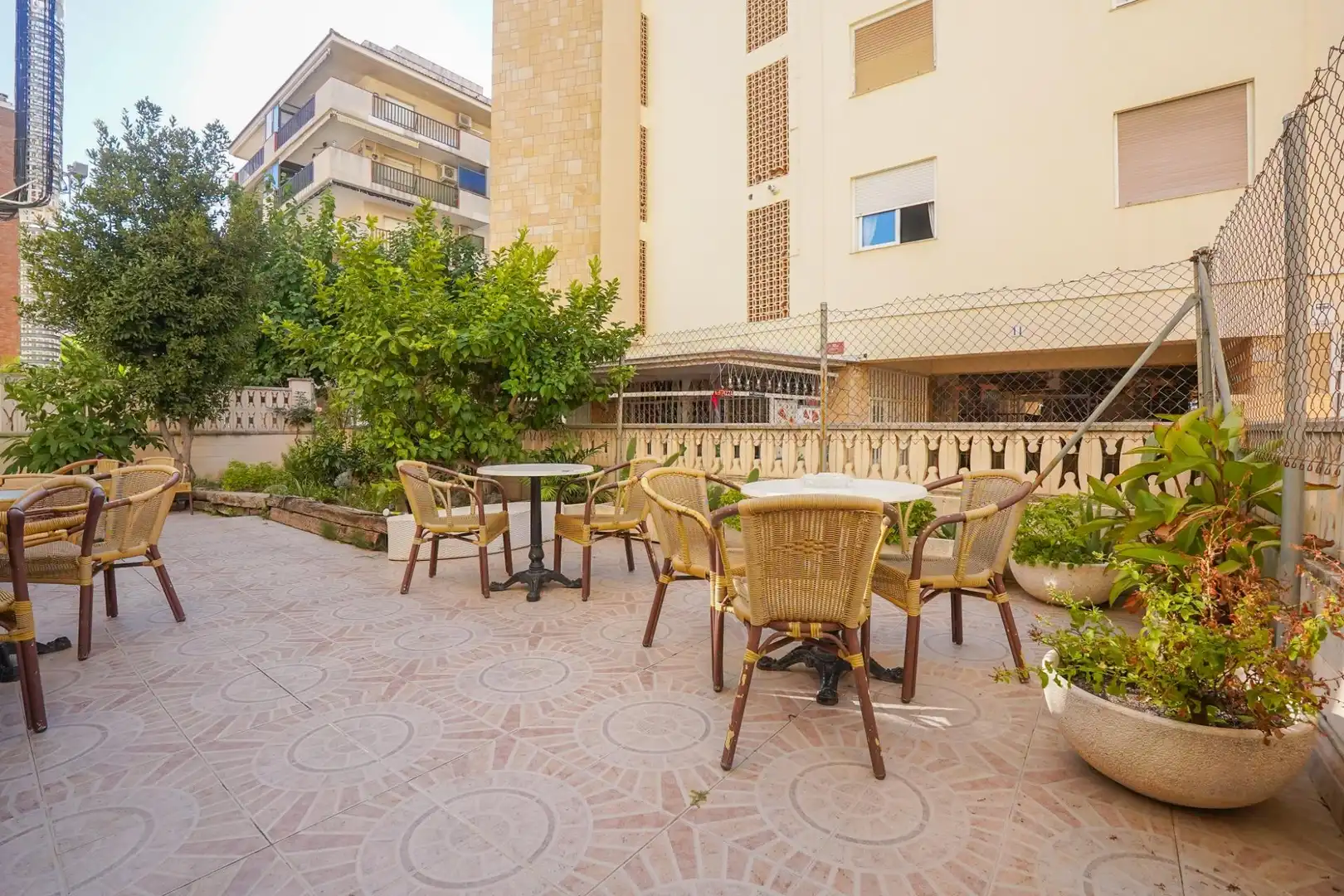 Business premises for sale in Carrer de Montserrat Caballé, imagen 32