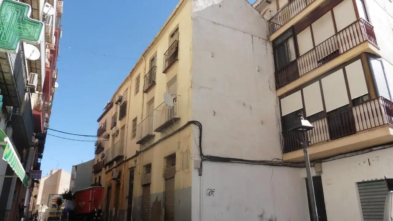Pis en venda a Martínez Molina