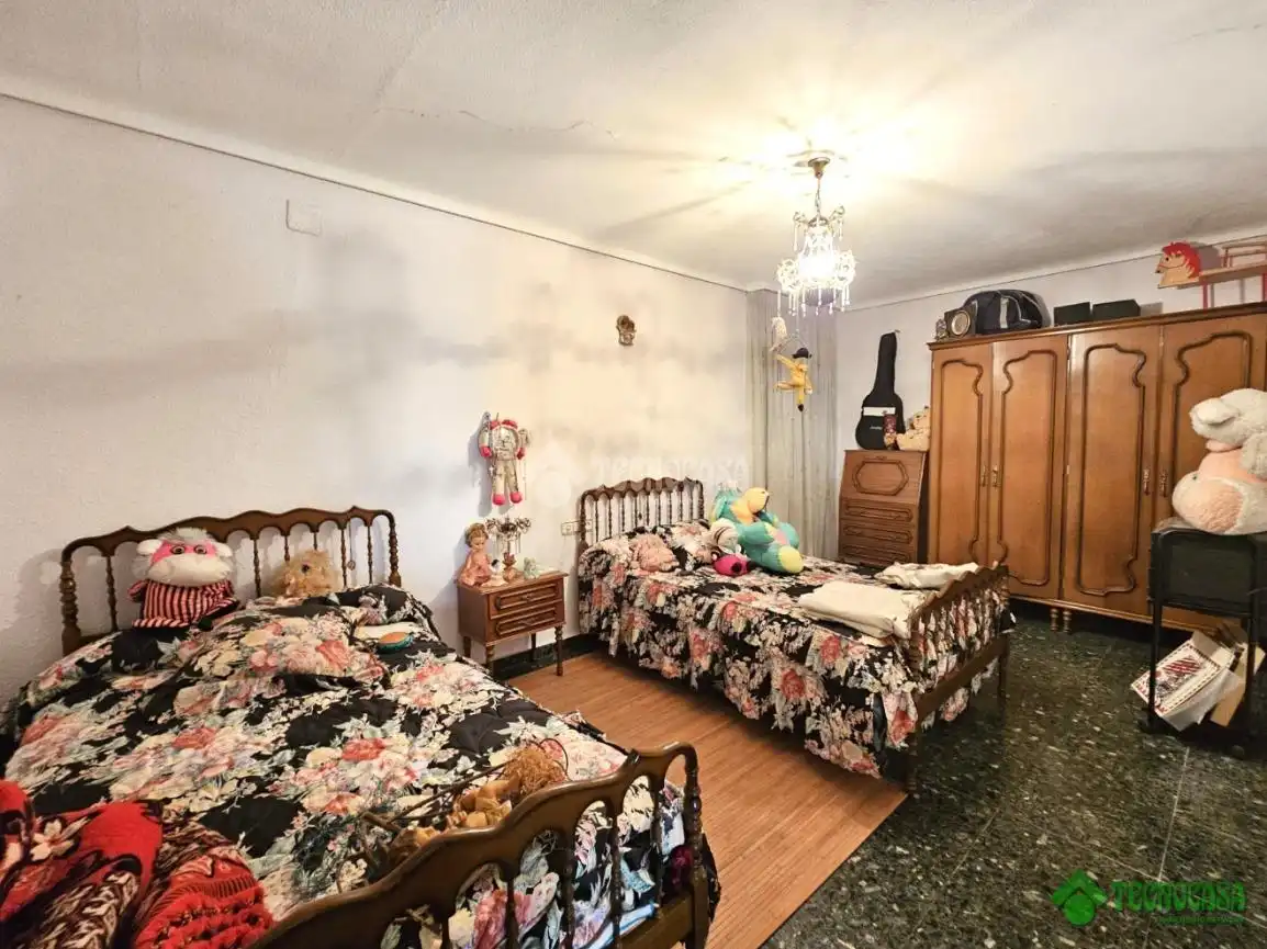 Dormitori de Casa adosada en venda en Balazote
