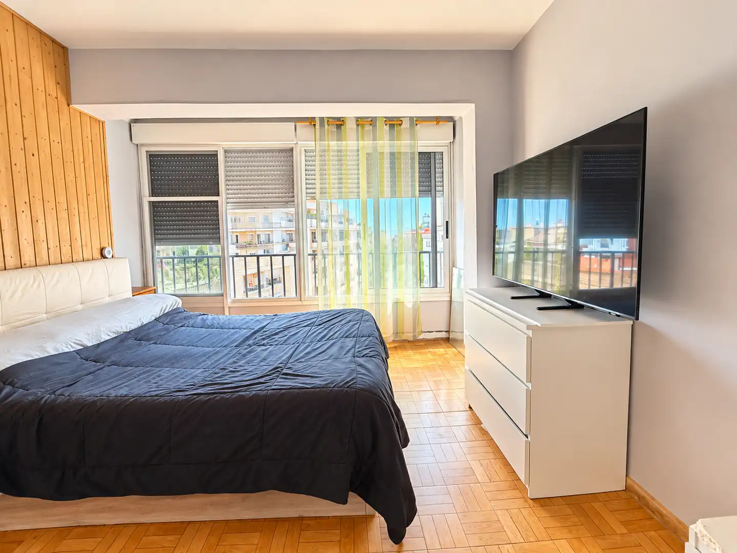 Flat with terrace for sale in Casc Urbà, imagen 6