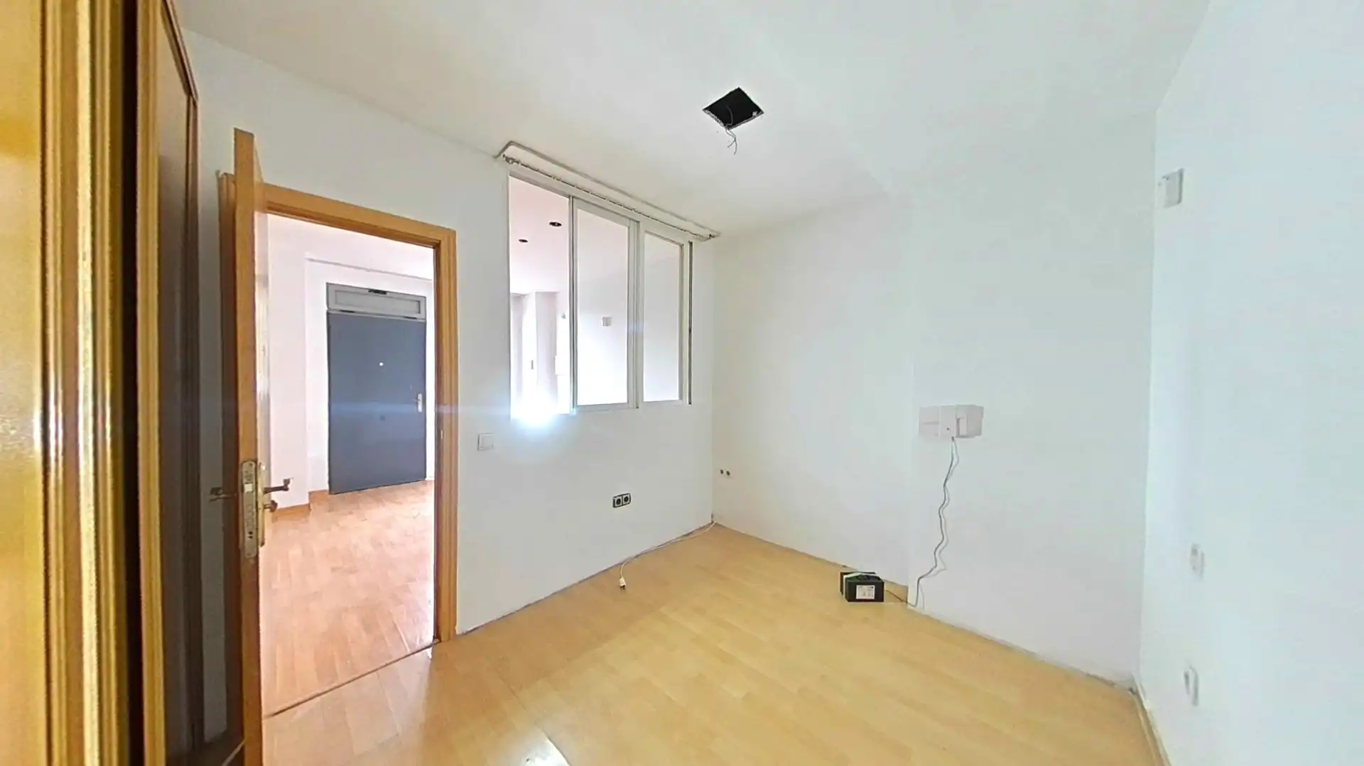 Bedroom of Apartments for sale in Madrid