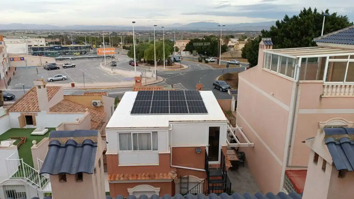 Casa o chalet en venta en AV finlandia, 2, Monte y Mar