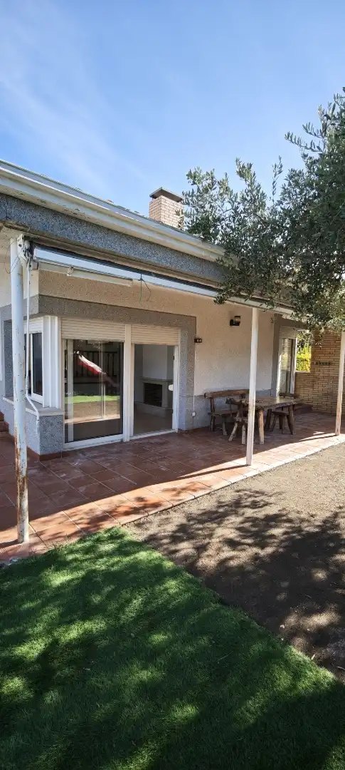 Terrassa de Casa o xalet en venda en Riudellots de la Selva, Girona