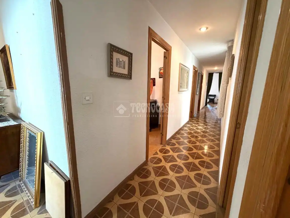 Flat for sale in Zaragoza  with Heating