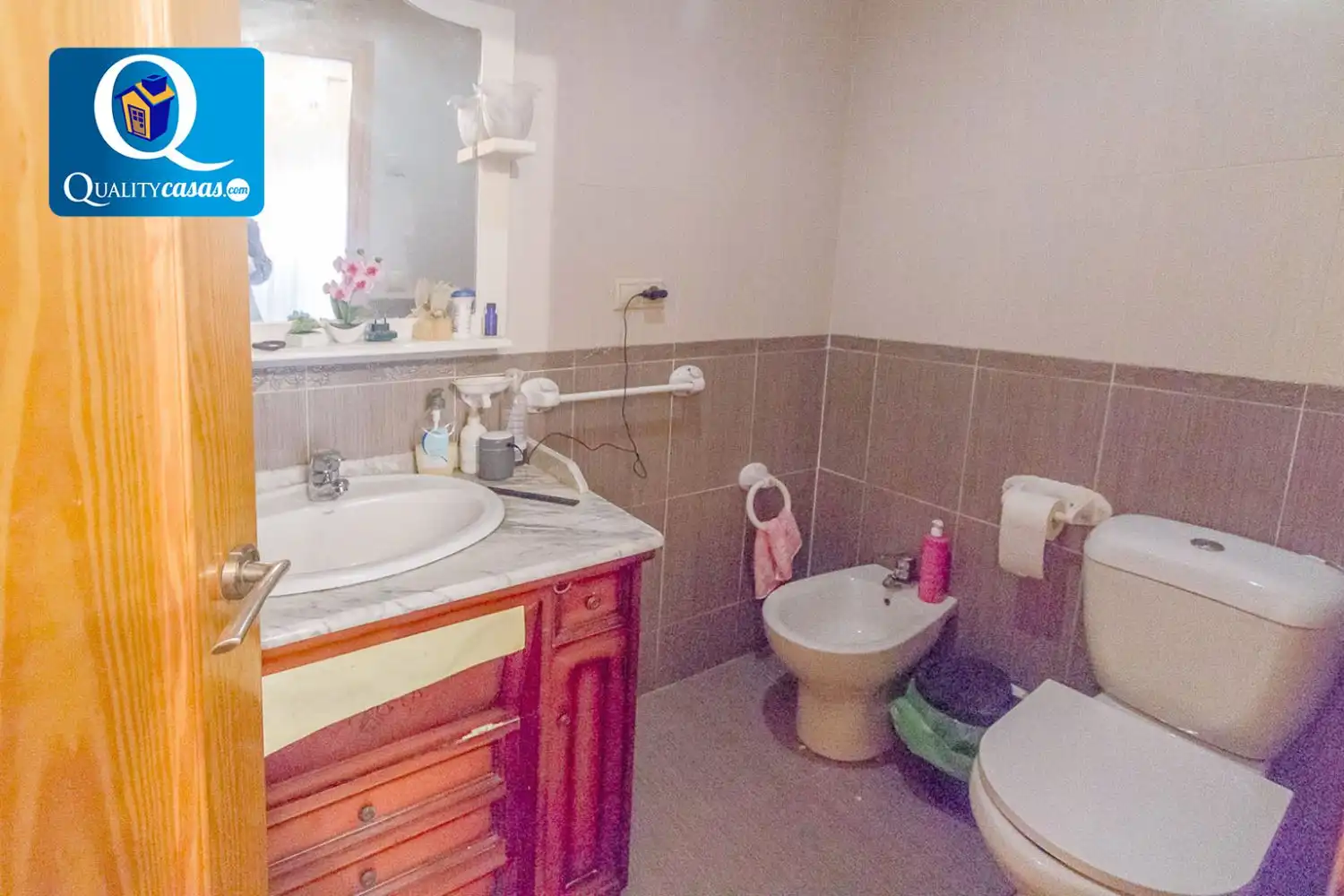 Bany de Casa o xalet en venda en Sant Joan d'Alacant amb Calefacció i Terrassa