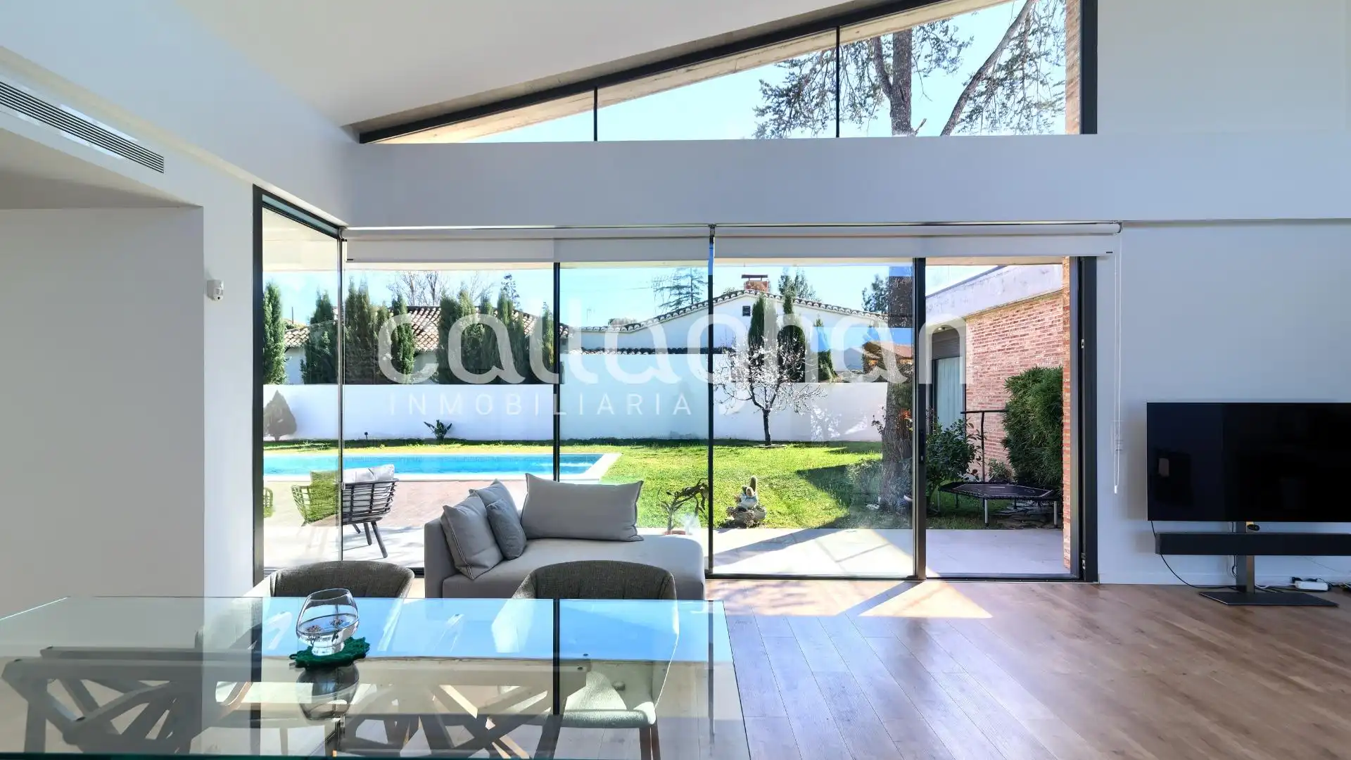 Exterior view of Houses for sale in L'Eliana  with Air Conditioner, Heating and Private garden