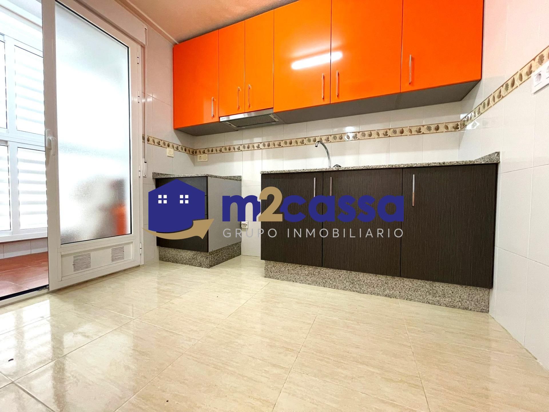 Cuina de Pis en venda en Lorca amb Traster i Balcó