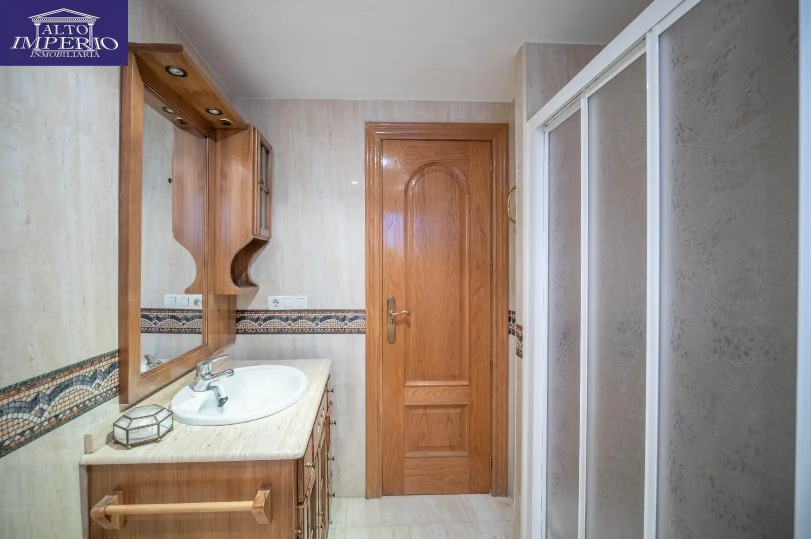 Piso con terraza en venta en Calle EMPERATRIZ EUGENIA 6, imagen 37