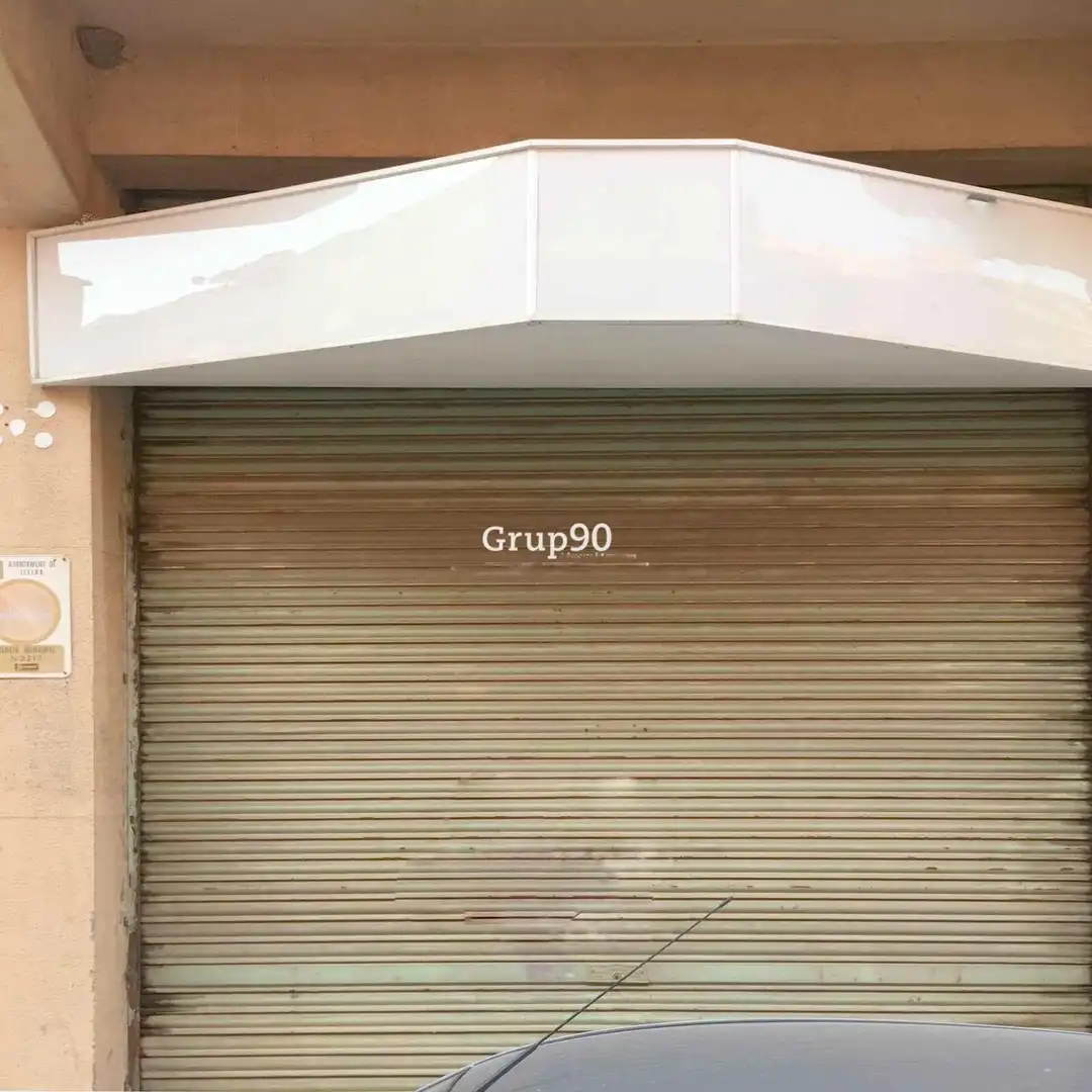 Local en venta en Lleida con Aire acondicionado