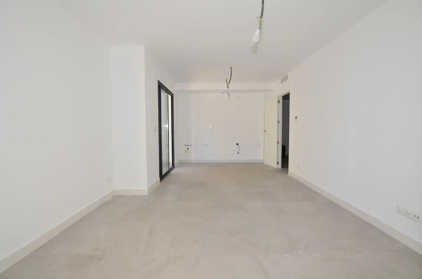 Flat for sale in Fuengirola  with Air Conditioner, Terrace and Storage room