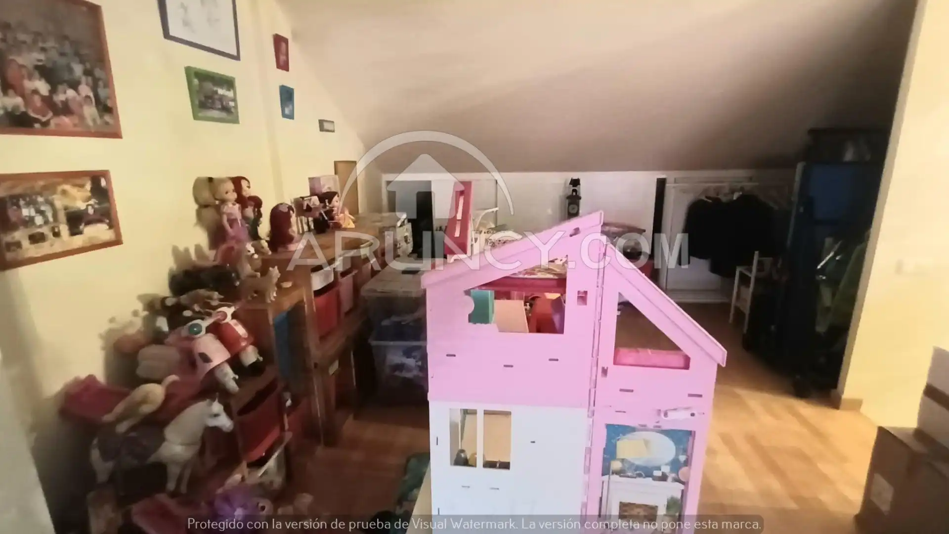 Casa adosada en venta en Oromana