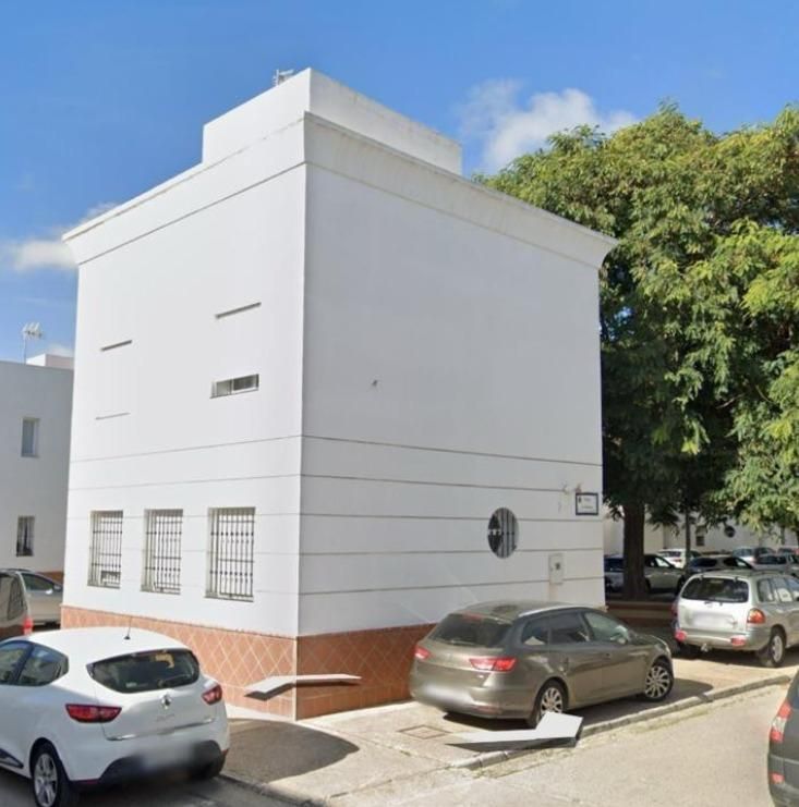 Vista exterior de Casa adosada en venda en Chiclana de la Frontera