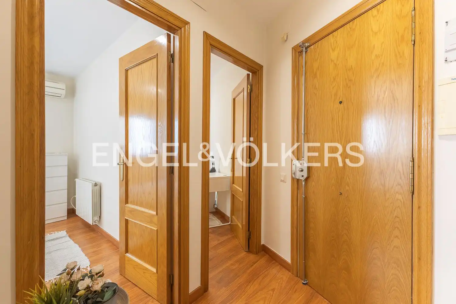 Piso de alquiler en Valencia con Aire acondicionado, Calefacción y Parquet