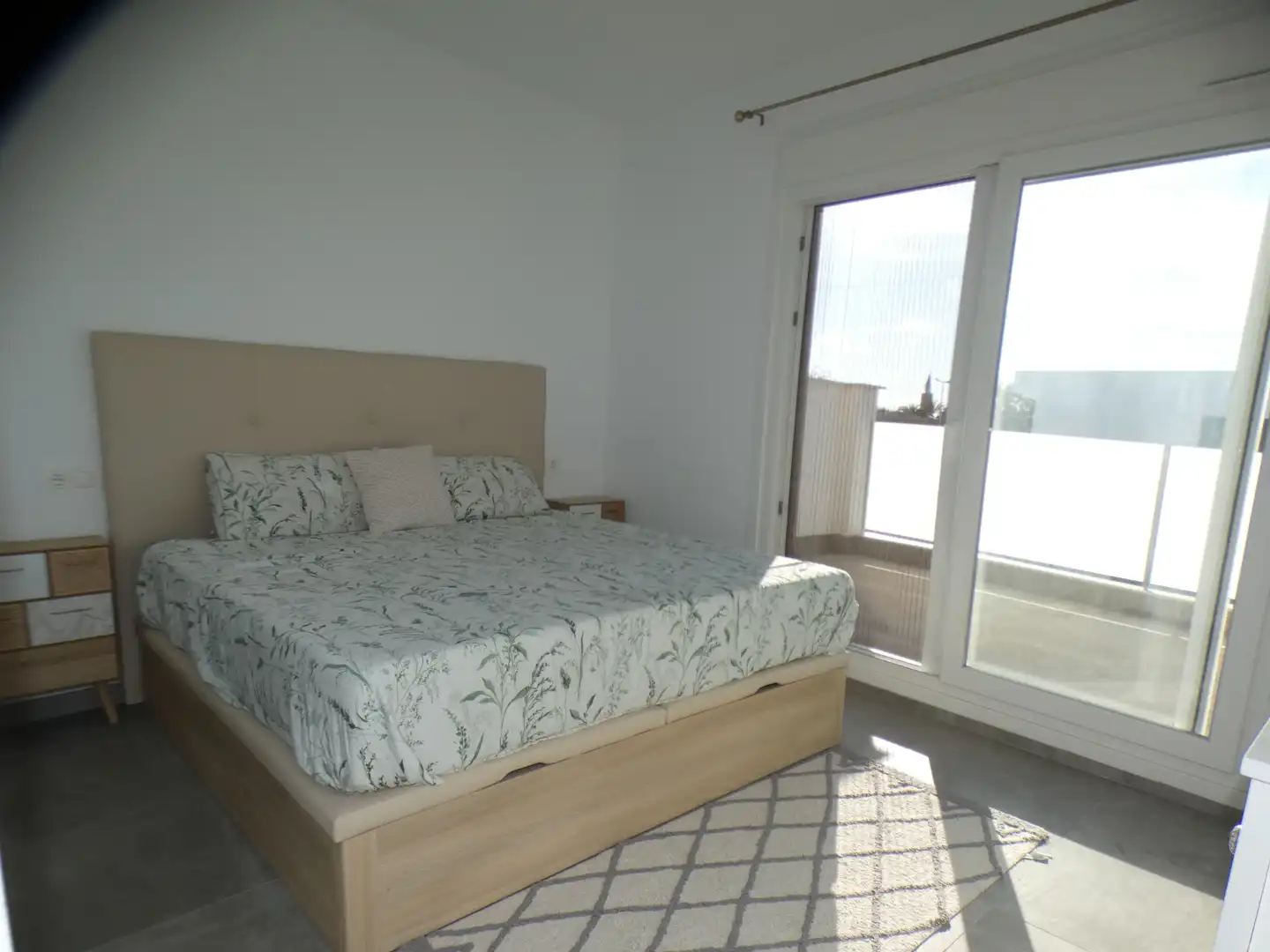 Habitación de Casa adosada en venta en San Pedro del Pinatar con Aire acondicionado, Calefacción y Jardín privado