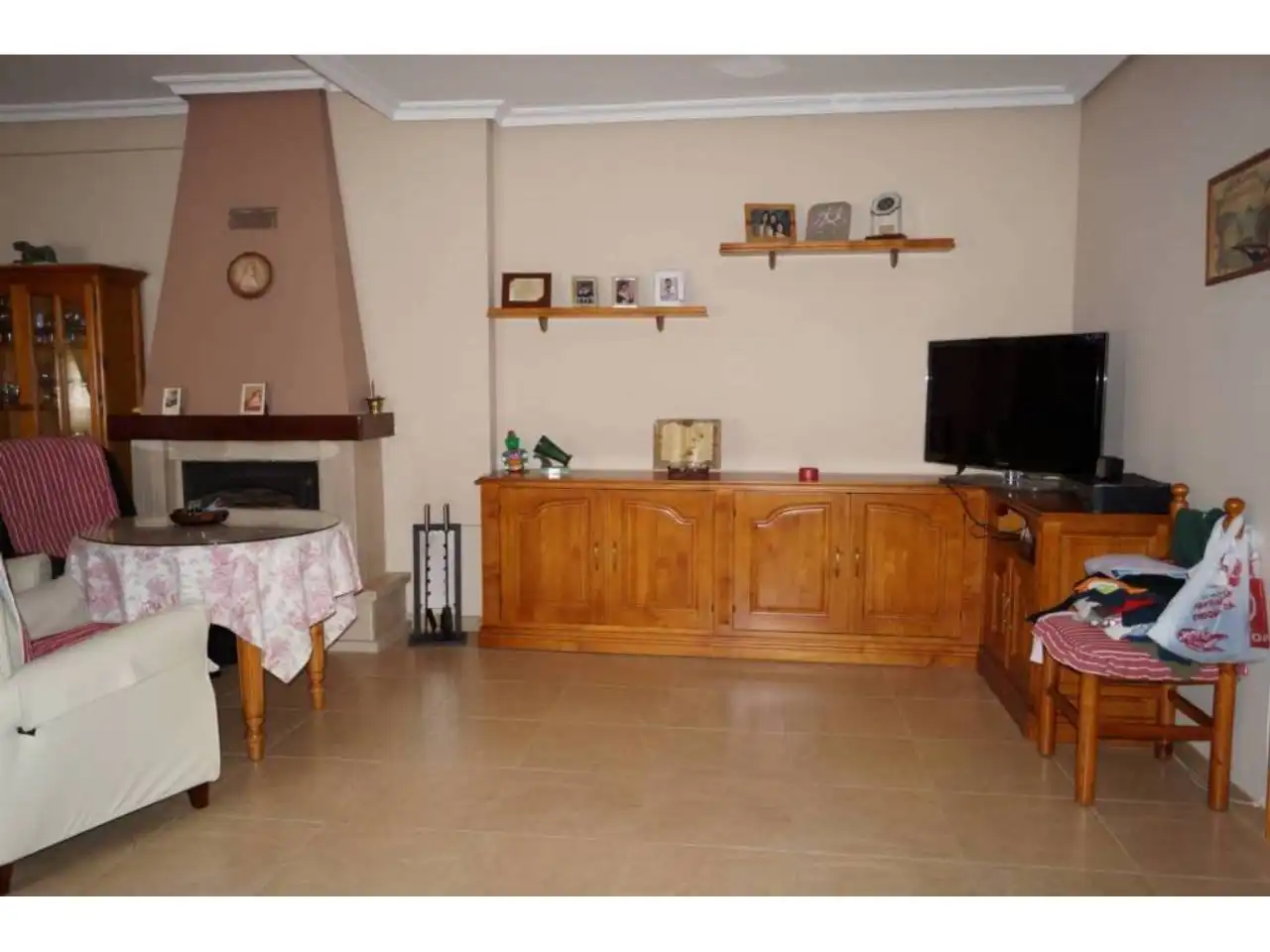 Piso con terraza en venta en Baena, imagen 2