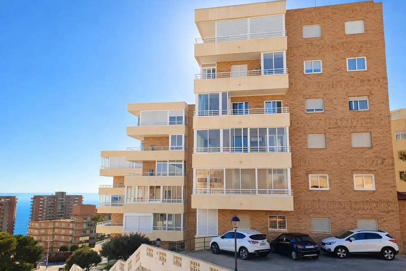 Vista exterior de Apartamento en venta en Elche / Elx con Trastero y Balcón