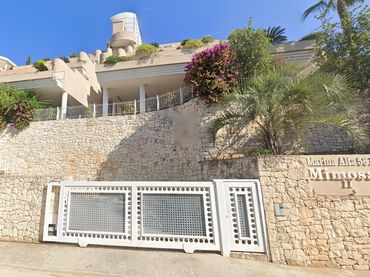 Apartment with pool for sale in Avenida de la Marina Alta 56