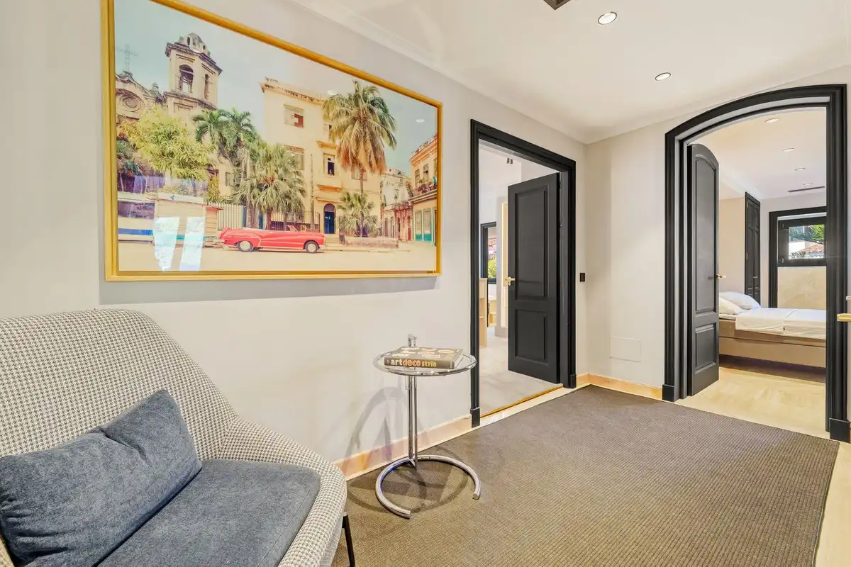 Dúplex con piscina en venta en Milla de Oro, imagen 6