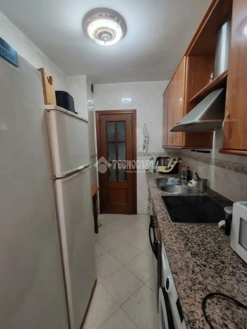 Cuina de Pis en venda en Marchena amb Aire condicionat i Balcó