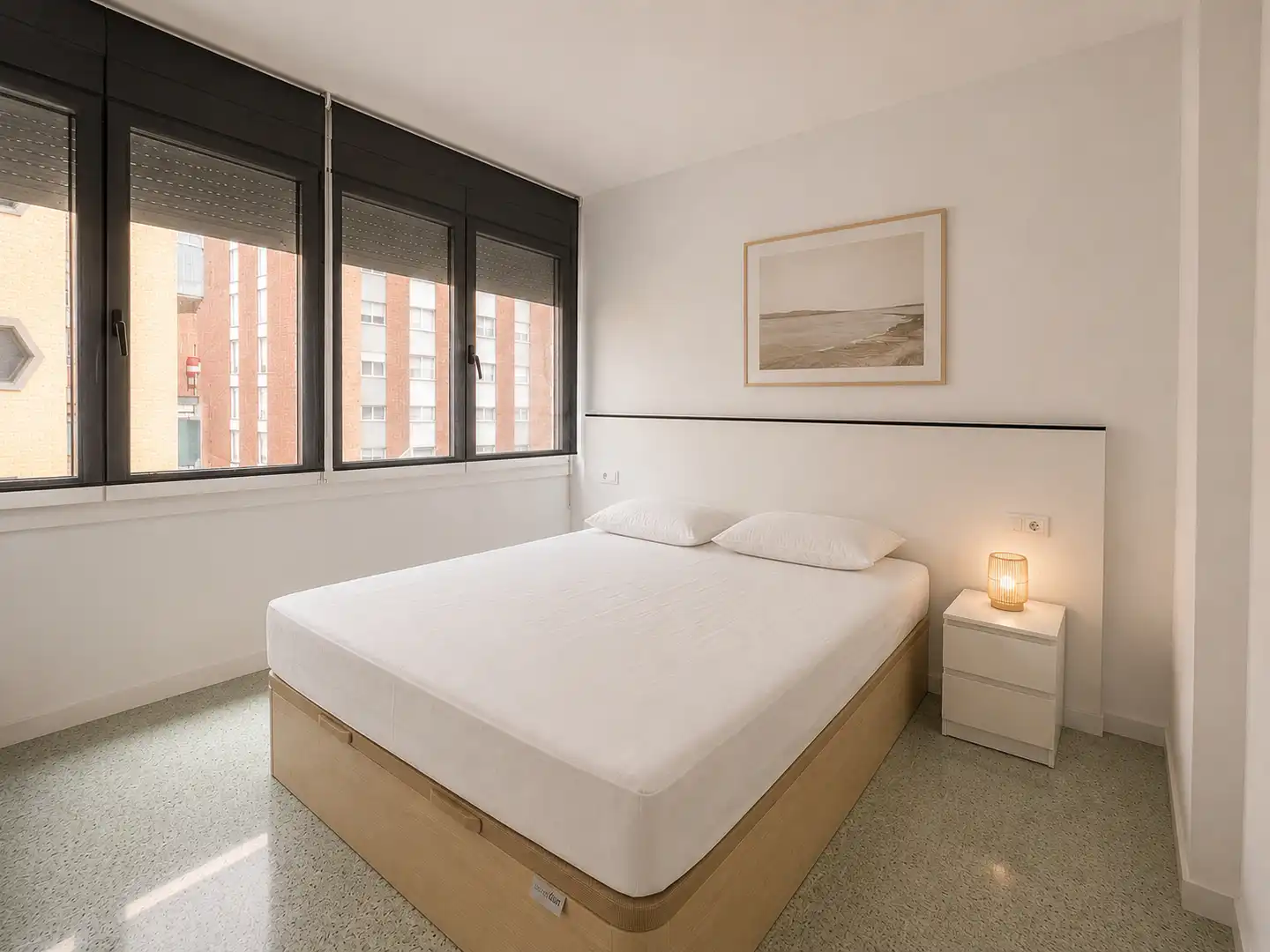 Apartament amb terrassa de lloguer a Carrer Orient, imagen 3