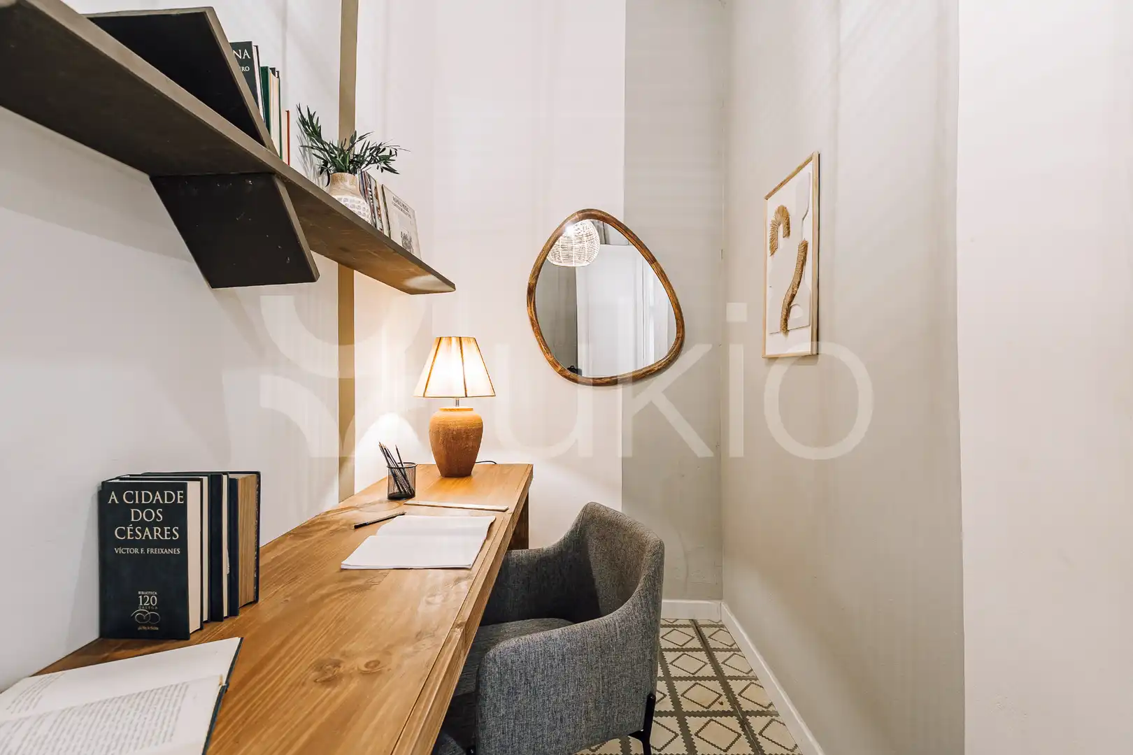 Schlafzimmer von Wohnungen zur Miete in Barcelona mit Heizung, Möbliert und Ofen