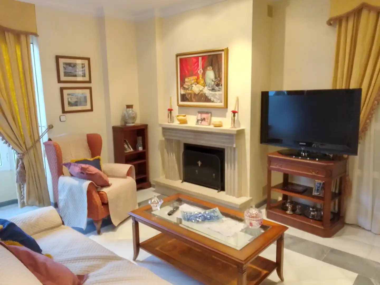 Sala de estar de Casa o chalet en venta en Prado del Rey con Jardín privado, Terraza y Amueblado