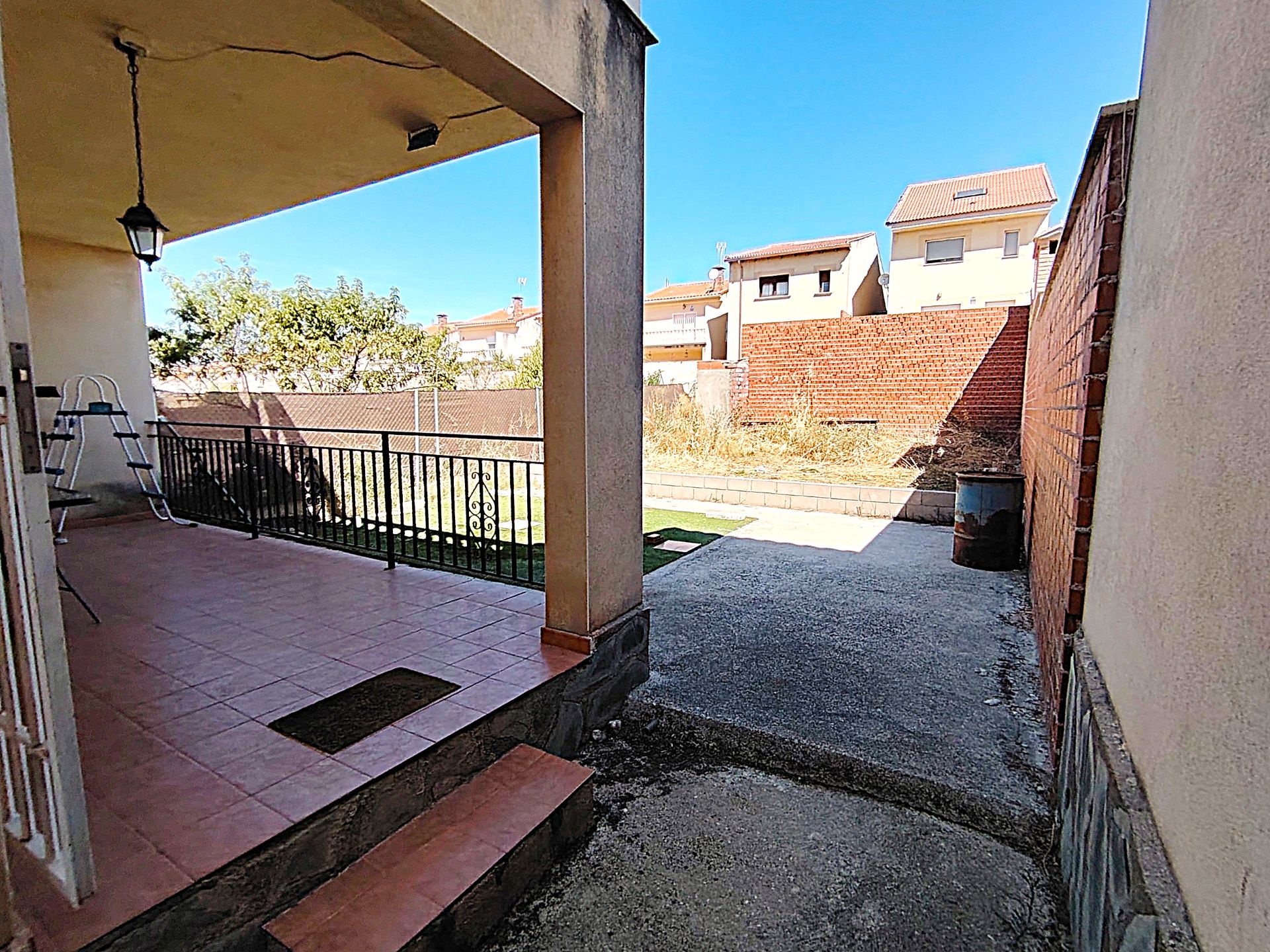 Jardí de Casa o xalet en venda en El Casar de Escalona amb Jardí privat, Terrassa i Traster