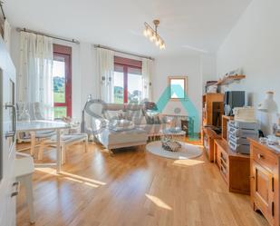 Sala d'estar de Pis en venda en Castrillón amb Terrassa