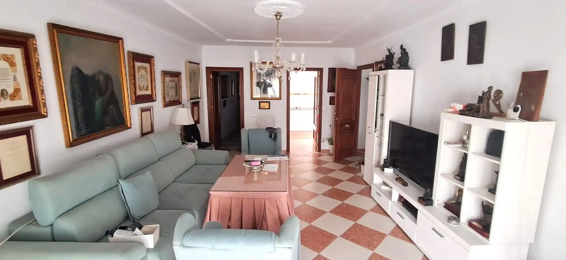 Wohnzimmer von Wohnung zum Verkauf in Utrera mit Klimaanlage, Abstellraum und Balkon