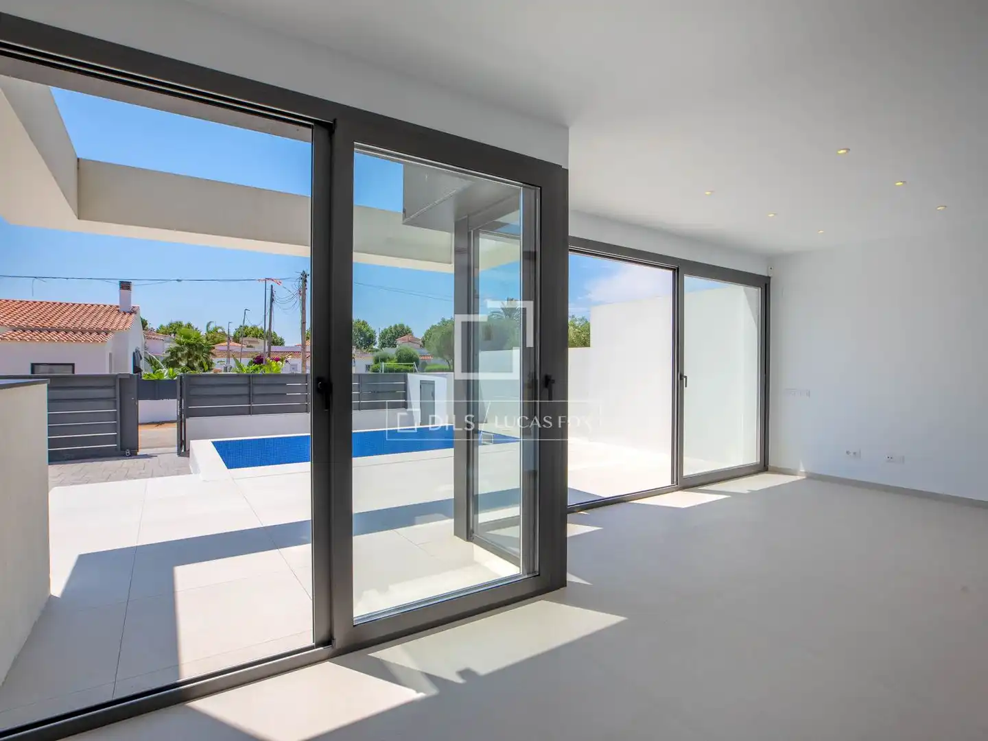 Chalet con terraza en venta en Requesens, imagen 4