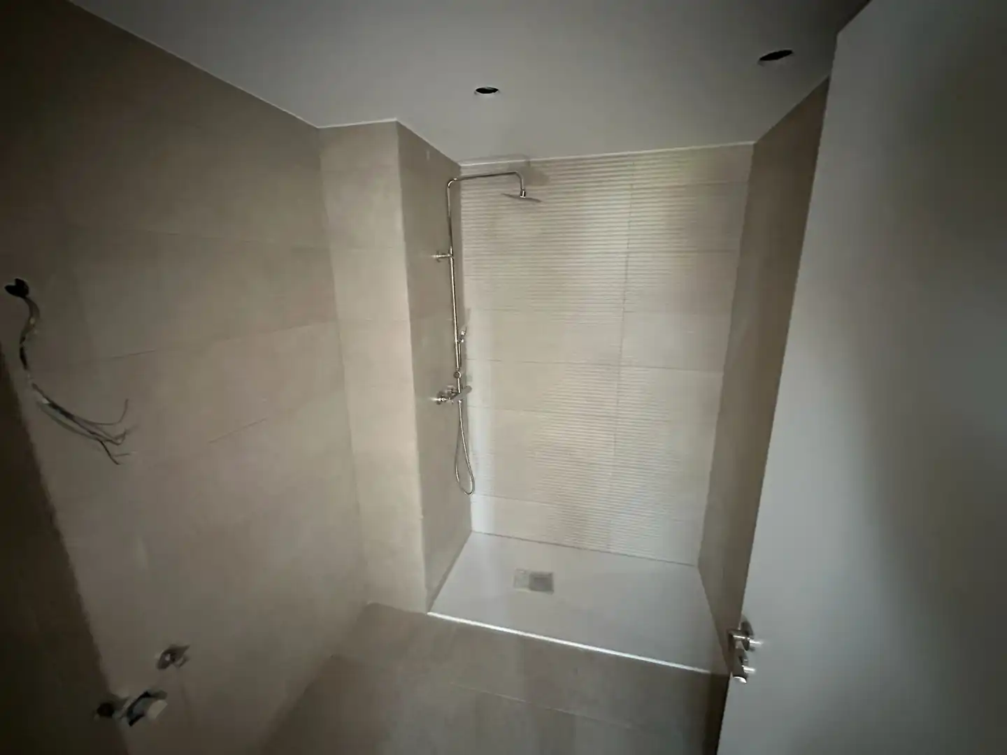 Bany de Pis en venda en Burgos amb Calefacció i Terrassa