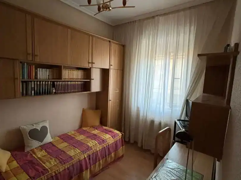 Schlafzimmer von Wohnung zur Miete in Ávila Capital
