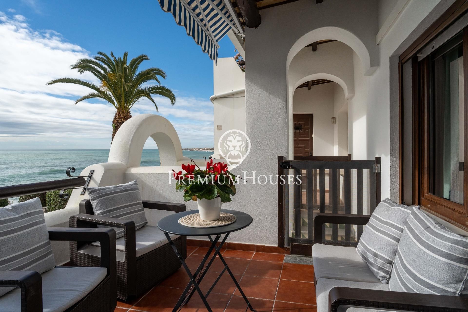 Terrassa de Pis en venda en Vilanova i la Geltrú amb Aire condicionat, Parquet i Terrassa