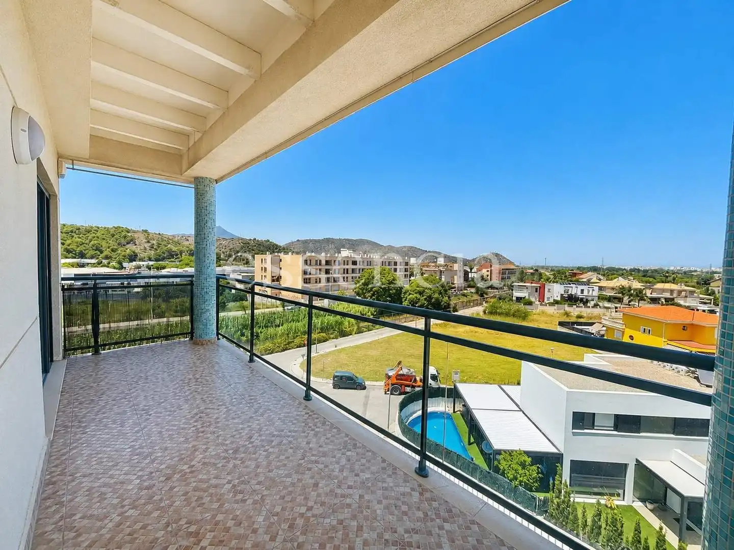 Attic for sale in Park Nord - Casona