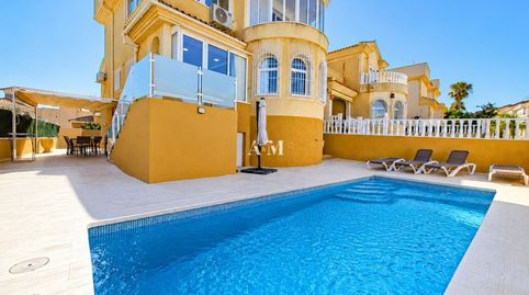 Foto 2 de Casa o chalet de alquiler en Villamartín - Las Filipinas, Orihuela