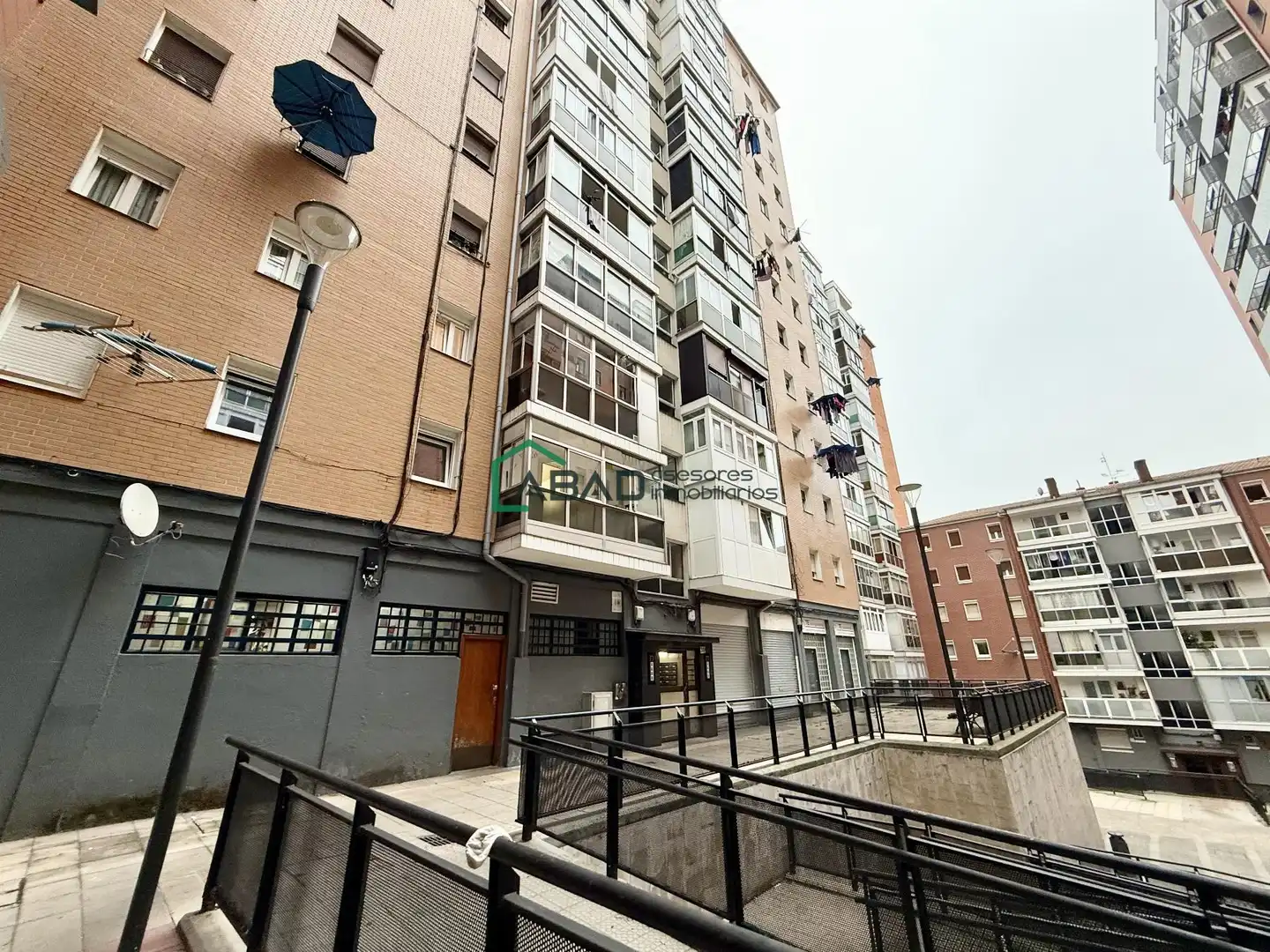 Vista exterior de Piso en venta en Begoña - Santutxu