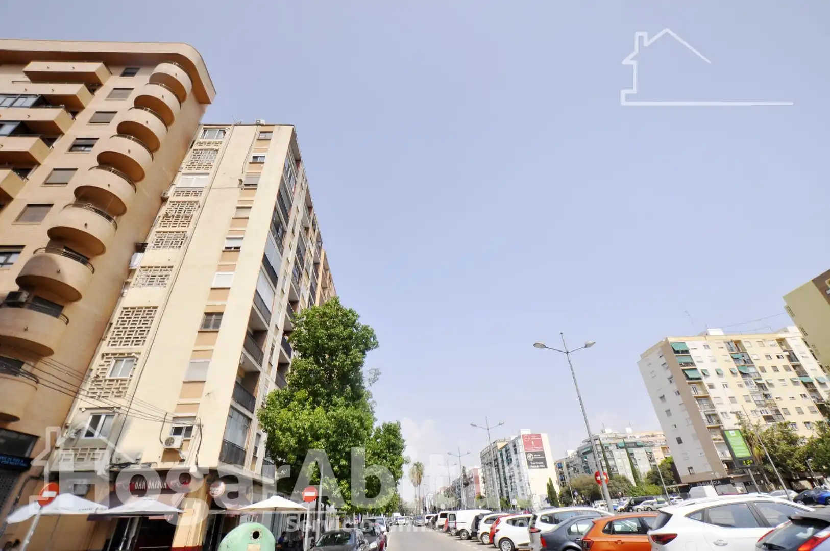 Vista exterior de Piso en venta en Valencia con Aire acondicionado, Terraza y Amueblado